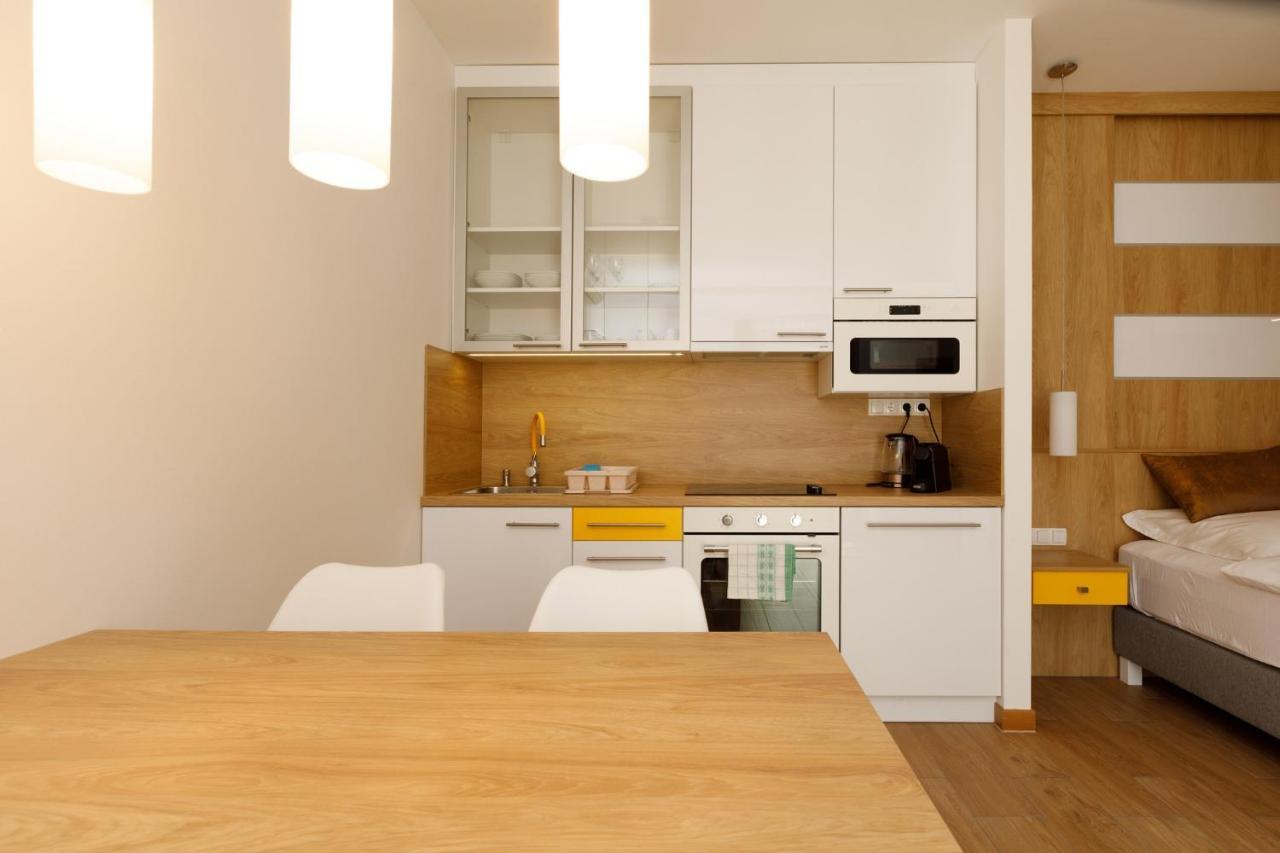 La Bella Centrum Apartmanok Piros/Sarga Hévíz Buitenkant foto