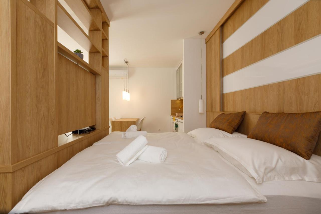 La Bella Centrum Apartmanok Piros/Sarga Hévíz Buitenkant foto