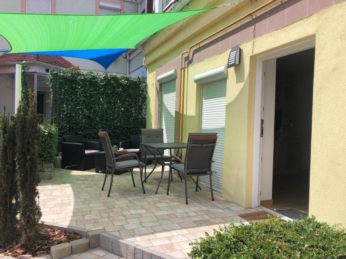 La Bella Centrum Apartmanok Piros/Sarga Hévíz Buitenkant foto