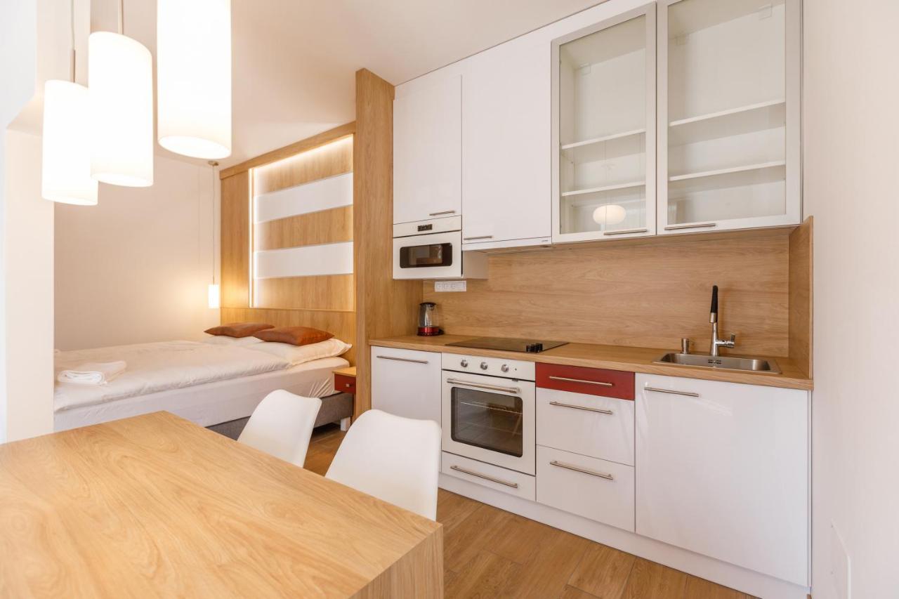 La Bella Centrum Apartmanok Piros/Sarga Hévíz Buitenkant foto