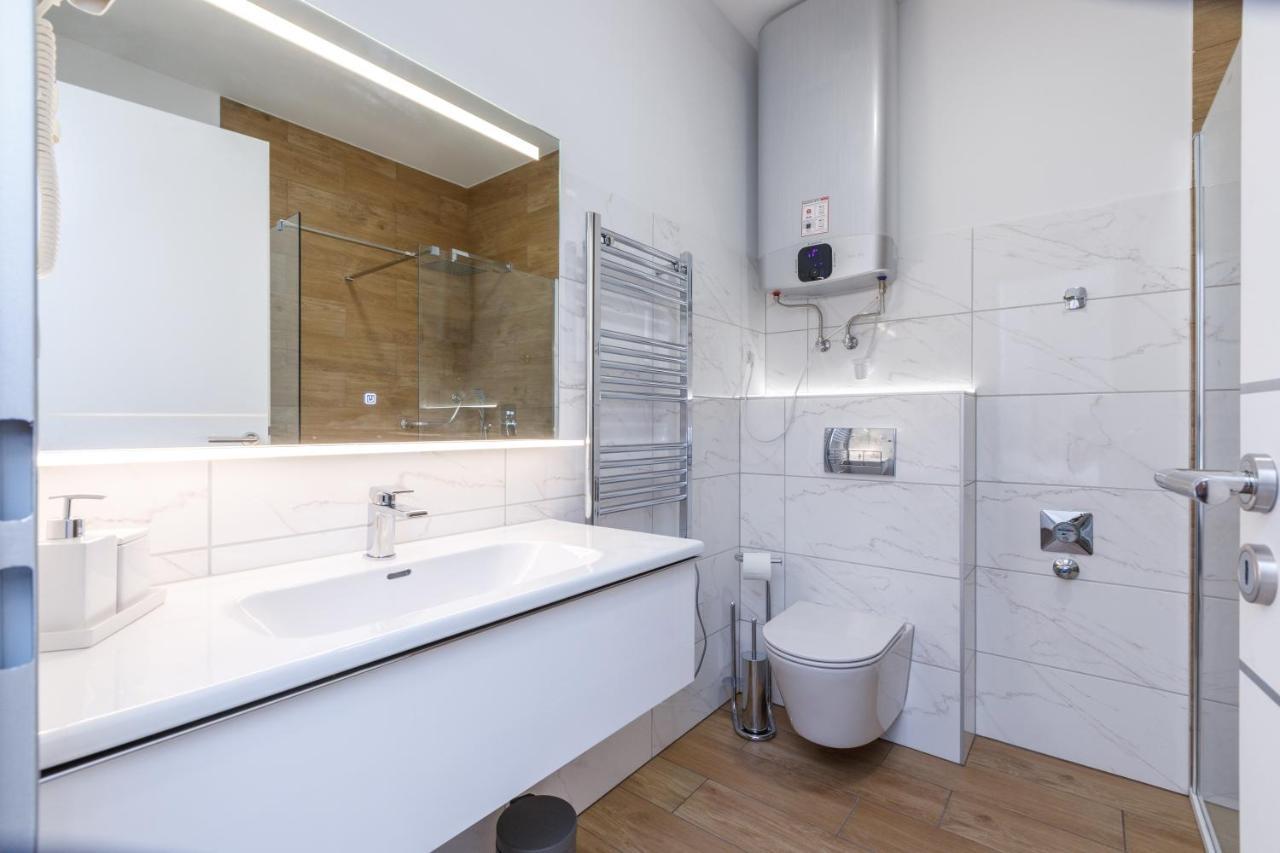La Bella Centrum Apartmanok Piros/Sarga Hévíz Buitenkant foto